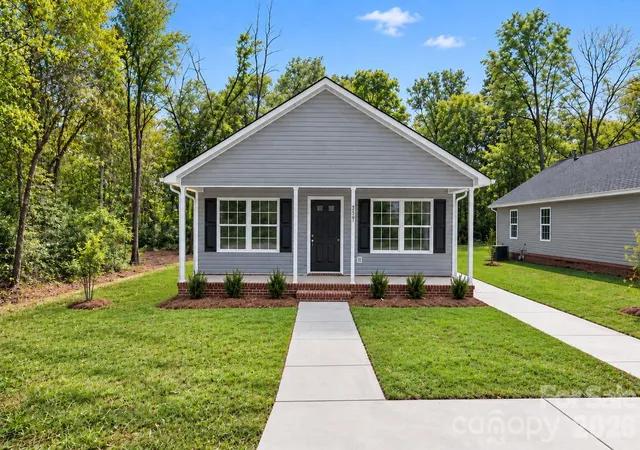 Single family home for sale at 359 Blanche Cir, Rock Hill, SC 29730 | MLS# 4427356