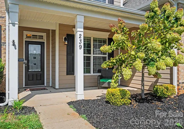 Photo 3 of Single family home for sale at 239 Bushney Loop, Mooresville, NC 28115 | MLS# 4427365 | Listing updated on 2026-09-24