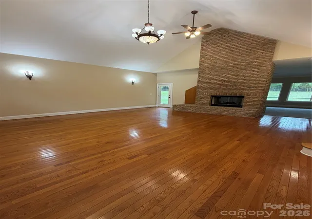 Photo 3 of Single family home for sale at 137 Wildwood Cvs, Mooresville, NC 28117 | MLS# 4427370 | Listing updated on 2026-10-07