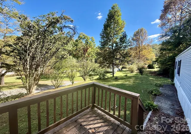 Photo 3 of Single family home for sale at 880 G W Whitmire Rd, Rosman, NC 28772 | MLS# 4427376 | Listing updated on 2026-10-09