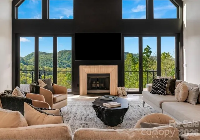 Photo 3 of Single family home for sale at 58 Bird Crk Ests Rd, Black Mountain, NC 28711 | MLS# 4427379 | Listing updated on 2026-09-29