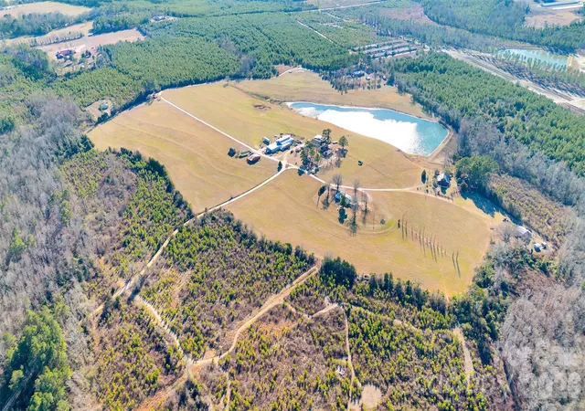 Photo 2 of Single family home for sale at 318 Mcfarlan Rd, Morven, NC 28119 | MLS# 4427388 | Listing updated on 2026-10-15