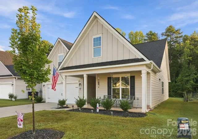 Photo 1 of Single family home for sale at 8204 Mccormick St, Terrell, NC 28682 | MLS# 4427397 | Listing updated on 2026-09-30