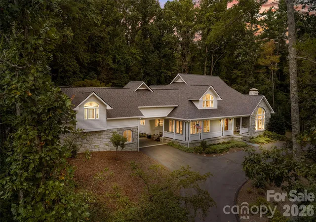 Single family home for sale at 4 Cedar Hl Dr, Asheville, NC 28803 | MLS# 4427416