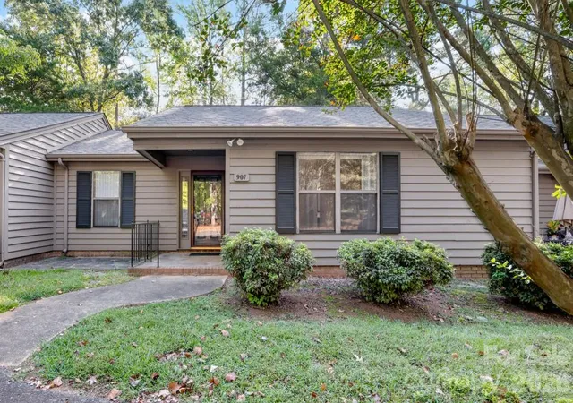 Condo for sale at 907 Cranberry Cir #26B, Fort Mill, SC 29715 | MLS# 4427418