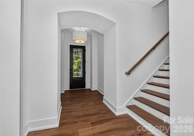 Photo 3 of Single family home for sale at 4809 Currituck Dr, Charlotte, NC 28210 | MLS# 4427425 | Listing updated on 2026-10-01