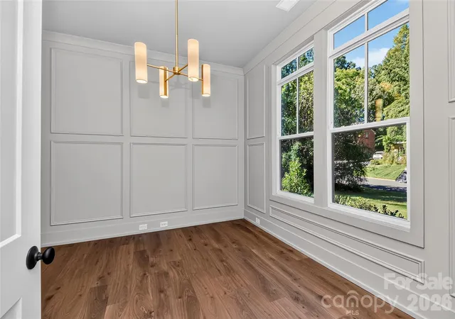 Photo 3 of Single family home for sale at 4809 Currituck Dr, Charlotte, NC 28210 | MLS# 4427425 | Listing updated on 2026-10-01