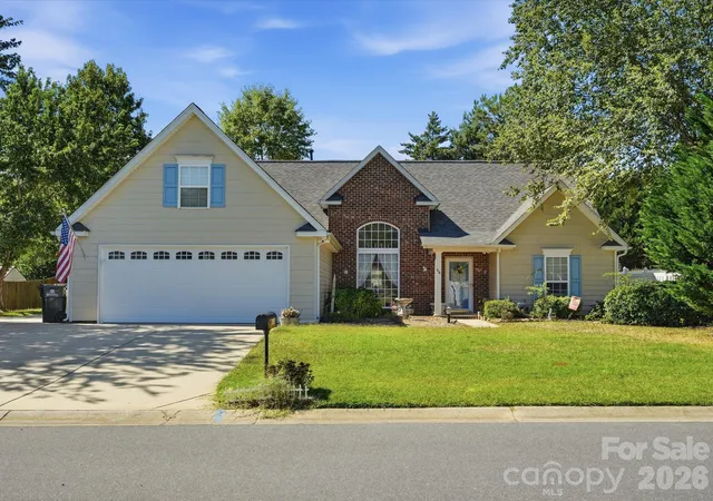Photo 1 of Single family home for sale at 526 Kenbridge Ln, Rock Hill, SC 29732 | MLS# 4427426 | Listing updated on 2026-10-03