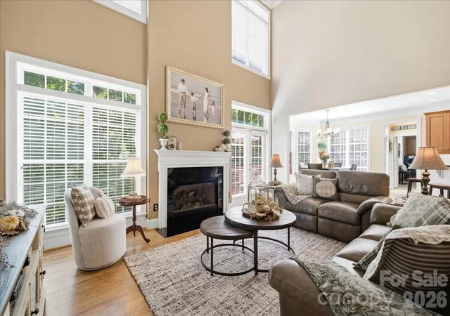Photo 3 of Single family home for sale at 5817 Cross Point Ct, Waxhaw, NC 28173 | MLS# 4427429 | Listing updated on 2026-10-03