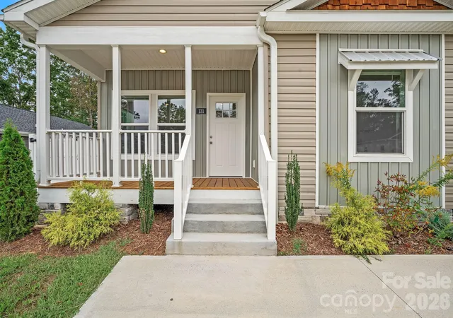 Photo 1 of Single family home for sale at 131 Bellamy Rd, Asheville, NC 28806 | MLS# 4427438 | Listing updated on 2026-09-26