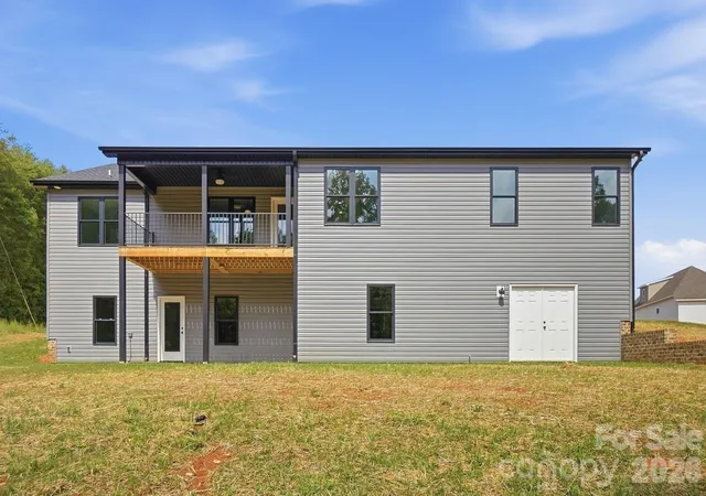 Photo 3 of Single family home for sale at 6097 Tinsley Ct, Sherrills Ford, NC 28673 | MLS# 4427464 | Listing updated on 2026-09-25