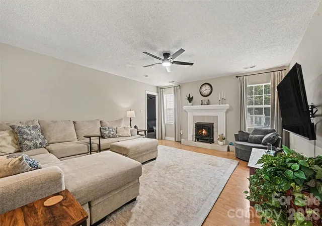 Photo 3 of Single family home for sale at 1712 Timber Ln Dr, Monroe, NC 28110 | MLS# 4427470 | Listing updated on 2026-10-18