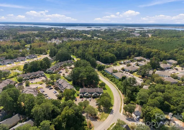Photo 4 of Townhouse for sale at 4032 Echo Farms Blvd, Wilmington, NC 28412 | MLS# 4427479 | Listing updated on 2026-09-23