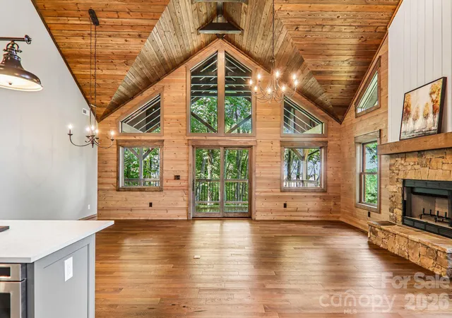 Photo 4 of Single family home for sale at 1480 Odalu Trl, Maggie Valley, NC 28751 | MLS# 4427484 | Listing updated on 2026-10-01