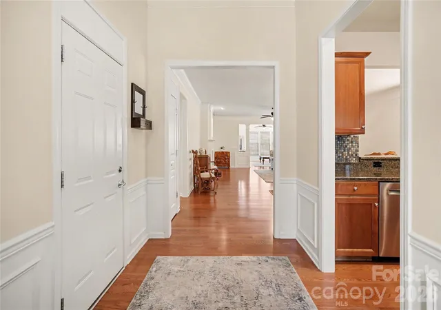 Photo 2 of Single family home for sale at 23090 Kingfisher Dr, Fort Mill, SC 29707 | MLS# 4427495 | Listing updated on 2026-09-30