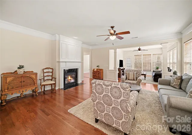 Photo 4 of Single family home for sale at 23090 Kingfisher Dr, Fort Mill, SC 29707 | MLS# 4427495 | Listing updated on 2026-09-30