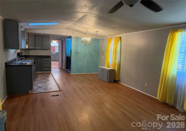 Photo 3 of Single family home for sale at 1025 29th Street Pl Ne, Conover, NC 28613 | MLS# 4427528 | Listing updated on 2026-10-04