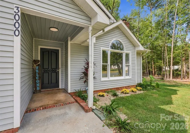 Photo 3 of Single family home for sale at 3000 Faircroft Way, Monroe, NC 28110 | MLS# 4427543 | Listing updated on 2026-09-24
