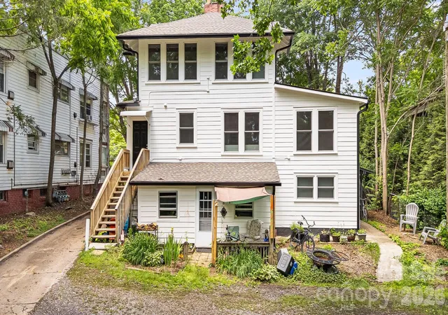 Photo 2 of House for sale at 295 E Chestnut St, Asheville, NC 28801 | MLS# 4427544 | Listing updated on 2026-09-22