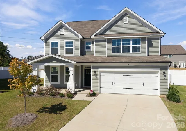 Photo 1 of Single family home for sale at 2020 Embassy Ct, Charlotte, NC 28213 | MLS# 4427563 | Listing updated on 2026-10-03