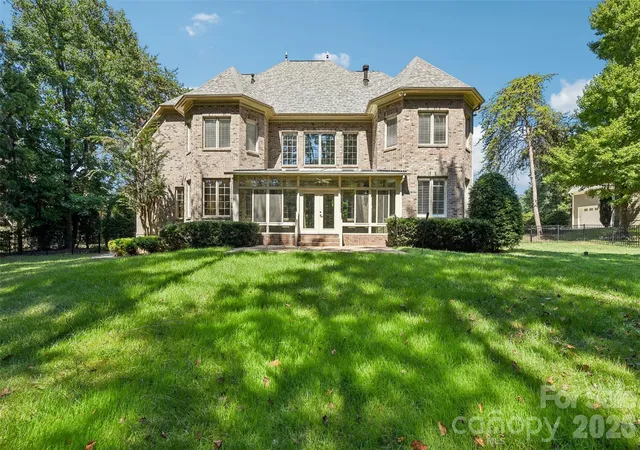 Photo 4 of Single family home for sale at 181 Attleboro Pl, Mooresville, NC 28117 | MLS# 4427564 | Listing updated on 2026-09-29