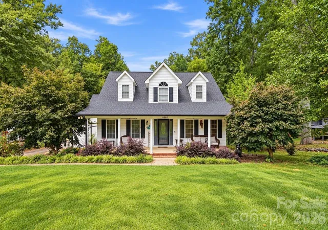 Single family home for sale at 8866 Oldenburg Dr, Mount Pleasant, NC 28124 | MLS# 4427588