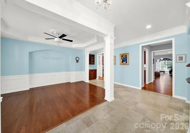 Photo 3 of Single family home for sale at 9287 Whistling Straits Dr, Fort Mill, SC 29707 | MLS# 4427649 | Listing updated on 2026-09-26