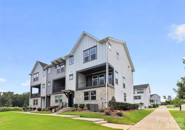 Photo 2 of Townhouse for sale at 416 Nathaniel Way, Charlotte, NC 28213 | MLS# 4427659 | Listing updated on 2026-10-10