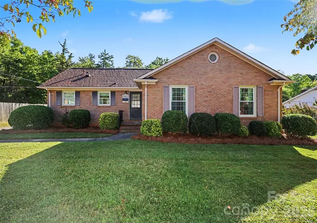 Single family home for sale at 7331 Briardale Dr, Charlotte, NC 28212 | MLS# 4427666