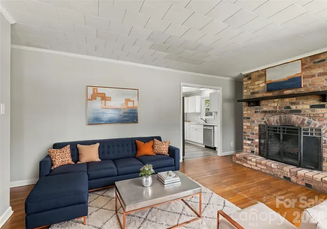 Photo 2 of Single family home for sale at 2010 Pine Top Dr, Gastonia, NC 28054 | MLS# 4427681 | Listing updated on 2026-10-05