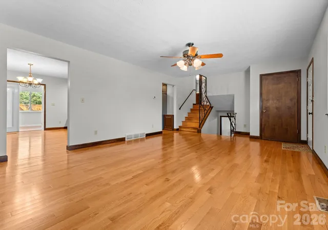 Photo 3 of Single family home for sale at 106 Mohican Trl, East Flat Rock, NC 28726 | MLS# 4427684 | Listing updated on 2026-09-27