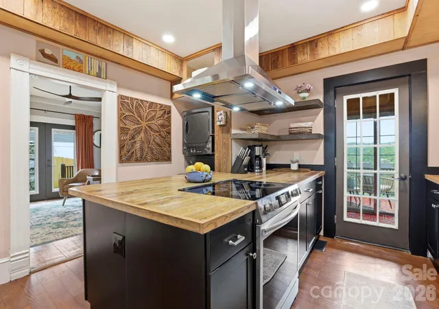 Photo 4 of Single family home for sale at 60 Roberts St, Asheville, NC 28801 | MLS# 4427697 | Listing updated on 2026-09-27