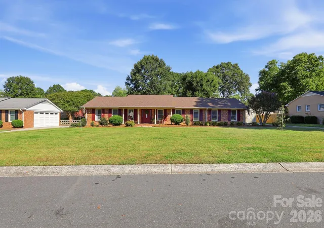 Photo 3 of Single family home for sale at 8317 Fallsdale Dr, Charlotte, NC 28214 | MLS# 4427702 | Listing updated on 2026-10-04