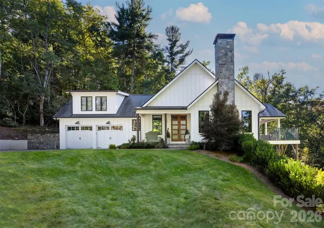 Single family home for sale at 108 Wolf Shls Dr, Hendersonville, NC 28739 | MLS# 4427707