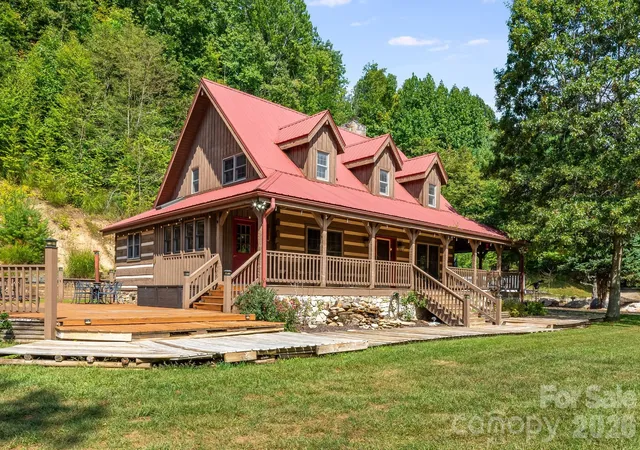 Photo 3 of Single family home for sale at 291 Haw View, Mars Hill, NC 28754 | MLS# 4427714 | Listing updated on 2026-10-09