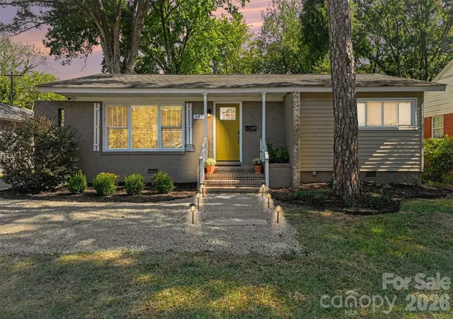Single family home for sale at 447 E Woodlawn Rd, Charlotte, NC 28209 | MLS# 4427736