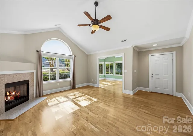 Listing Photo 5 - Condo for sale in building located at 2808 Polo Clb Blvd, Matthews, NC 28105