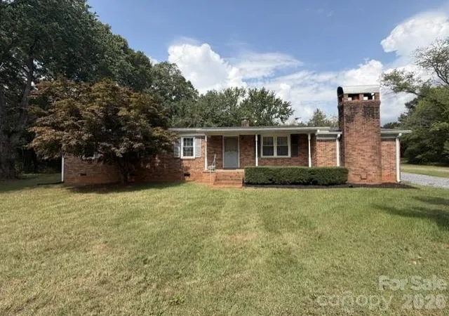 Photo 1 of Single family home for sale at 3307 Boat Clb Rd, Belmont, NC 28012 | MLS# 4427755 | Listing updated on 2026-09-24