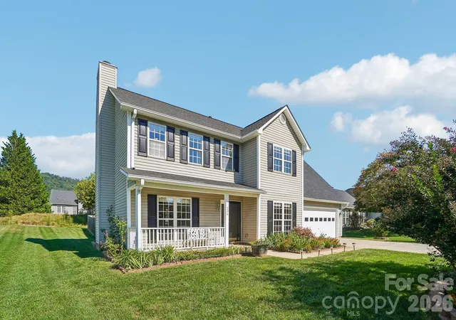 Photo 2 of Single family home for sale at 206 Rolling Meadow Rd, Fletcher, NC 28732 | MLS# 4427765 | Listing updated on 2026-10-04