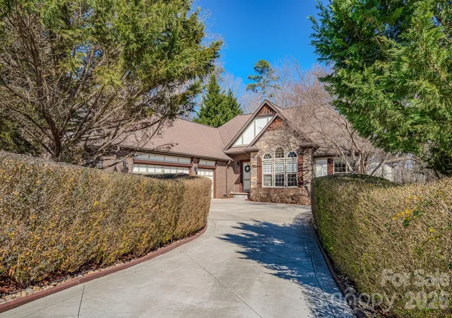 Single family home for sale at 3975 Plantation Dr, Morganton, NC 28655 | MLS# 4427771 | Listing updated on 2026-09-25