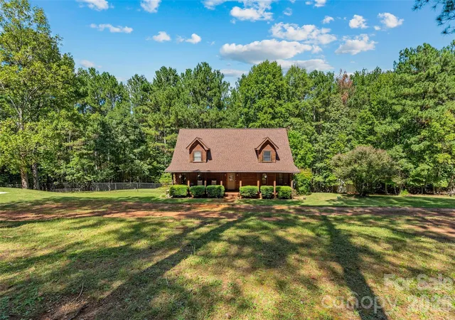 Photo 2 of Single family home for sale at 480 Stewart Rock Rd, Stony Point, NC 28678 | MLS# 4427776 | Listing updated on 2026-09-30
