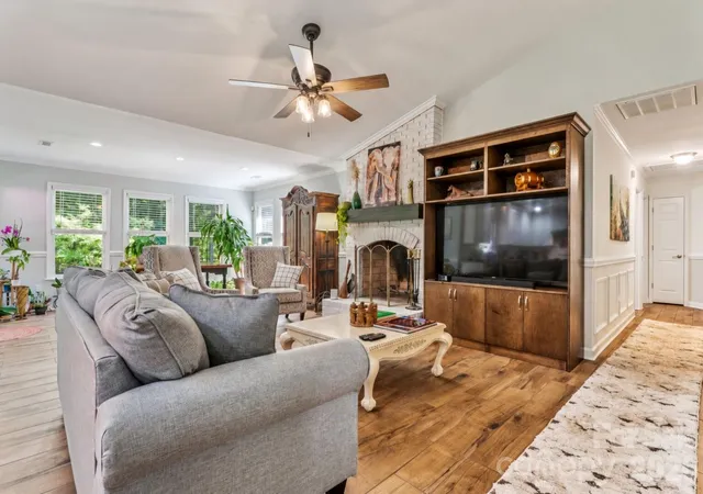 Photo 4 of Single family home for sale at 5919 Stonebridge Ln, Waxhaw, NC 28173 | MLS# 4427781 | Listing updated on 2026-10-05
