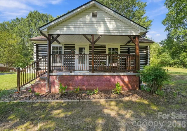 Photo 1 of Single family home for sale at 114 Beacon Hl Rd, Ellenboro, NC 28040 | MLS# 4427784 | Listing updated on 2026-09-28