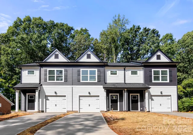 Photo 1 of Multi family home for sale at 512,516,520 Carolyn Ln, Charlotte, NC 28213 | MLS# 4427786 | Listing updated on 2026-10-02