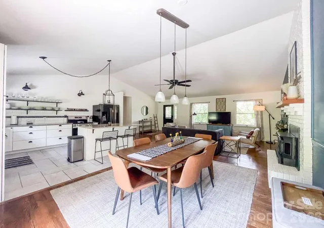 Photo 3 of Single family home for sale at 211 Sheppard Branch Rd, Weaverville, NC 28787 | MLS# 4427790 | Listing updated on 2026-09-26