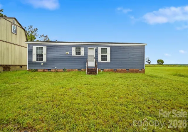 Photo 2 of Single family home for sale at 692 Topnot Rd, Yanceyville, NC 27379 | MLS# 4427840 | Listing updated on 2026-09-25
