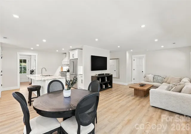 Photo 4 of Single family home for sale at 1208 Tarrington Ave, Charlotte, NC 28205 | MLS# 4427867 | Listing updated on 2026-10-06