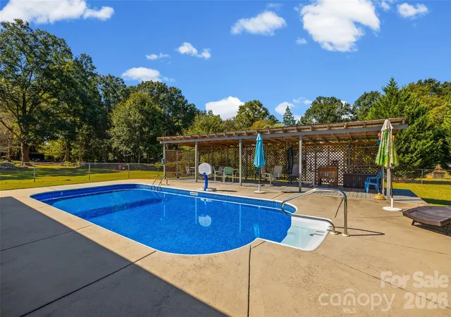 Photo 2 of Single family home for sale at 1416 Irene St, Rock Hill, SC 29730 | MLS# 4427886 | Listing updated on 2026-09-27