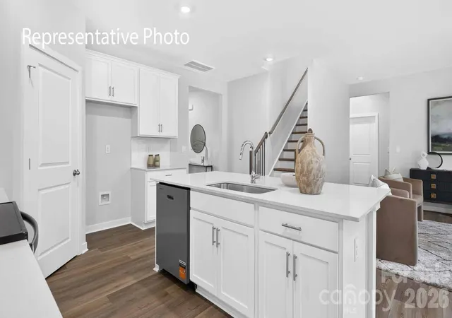 Photo 4 of Single family home for sale at 444 Frozen Dream Dr, Salisbury, NC 28147 | MLS# 4427898 | Listing updated on 2026-09-24