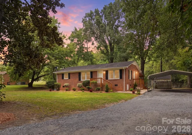 Photo 1 of Single family home for sale at 8903 Richardson King Rd, Waxhaw, NC 28173 | MLS# 4427901 | Listing updated on 2026-09-26